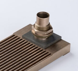 a close-up of the Fernstrum™ GRIDCOOLER® Keel showing the standard pass design